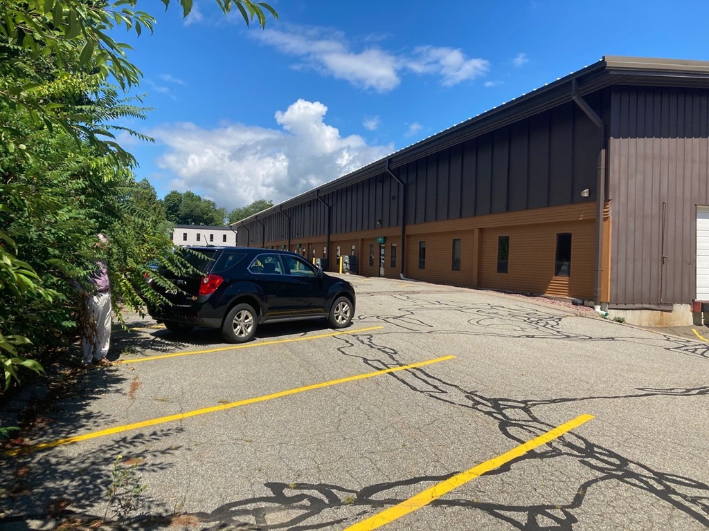 房源照片：56 Leonard St, Foxboro