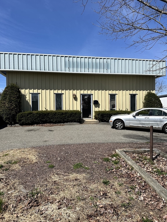 房源照片：190 Doty Cir, West Springfield
