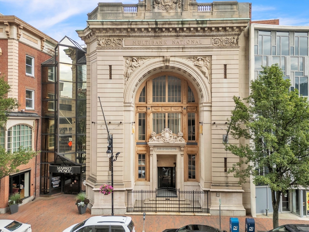 תמונה של הנכס: 1351 Main St, Springfield