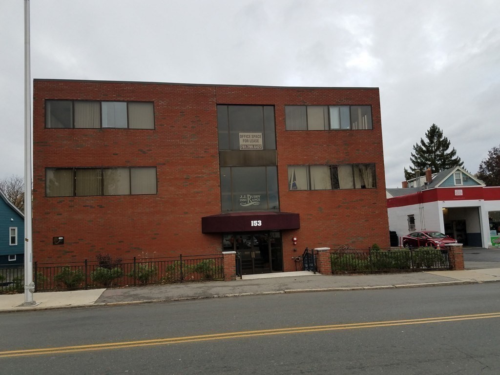 תמונה של הנכס: 153 Main St, Medford