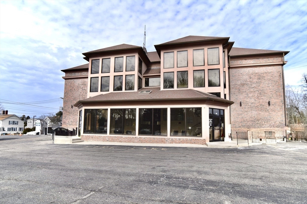 房源照片：169 N Franklin Street #2, Holbrook