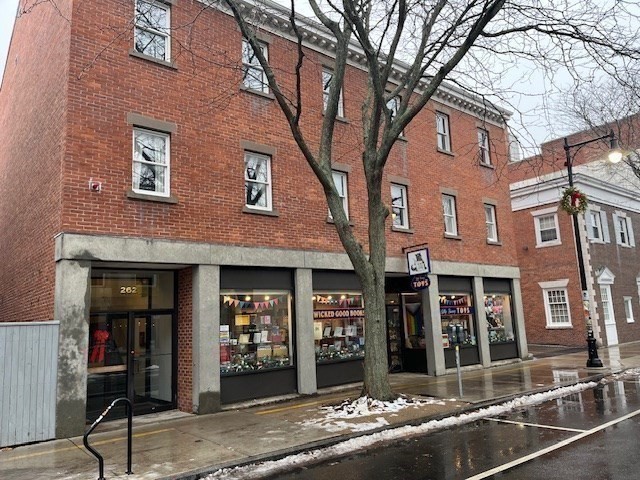 房源照片：262 Essex St #3, Salem