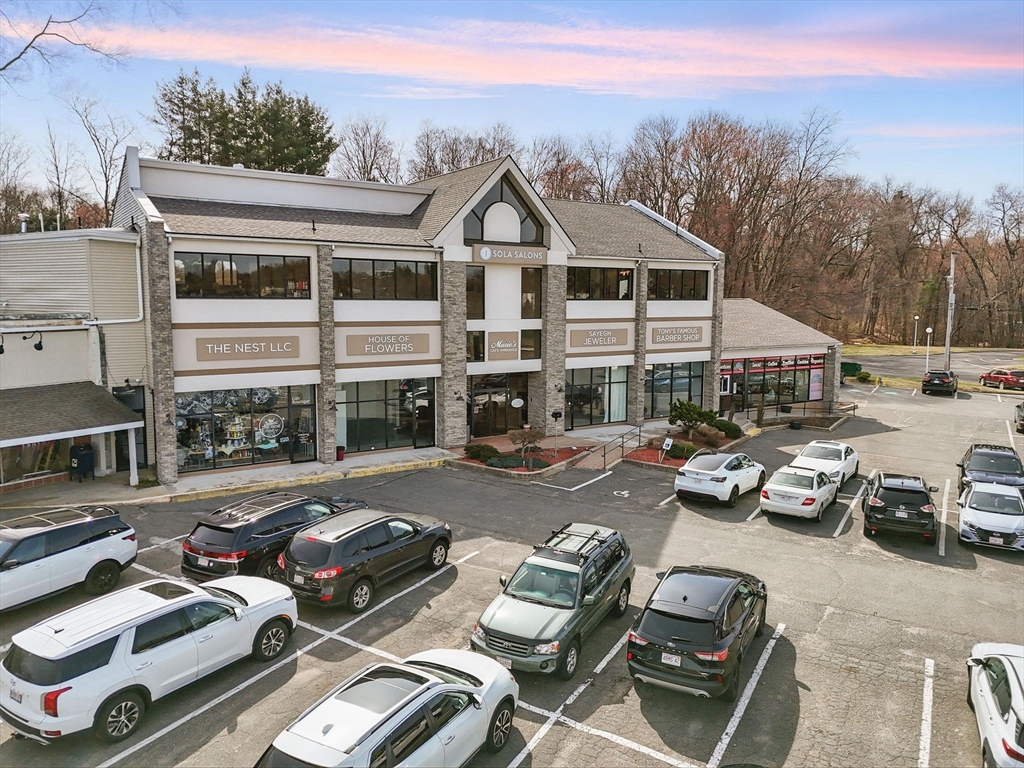 תמונה של הנכס: 60 Shaker Rd, East Longmeadow