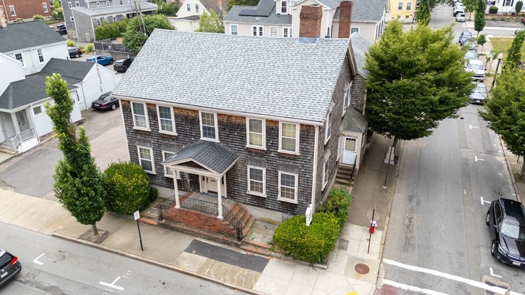 13 S 6Th St, New Bedford, MA 02740