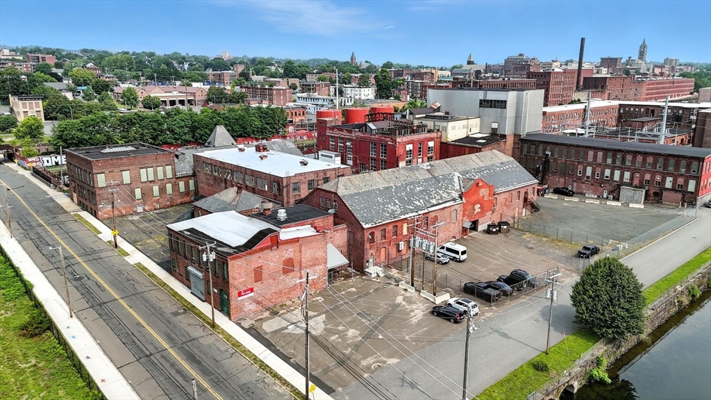 房源照片：81 Sargeant St, Holyoke