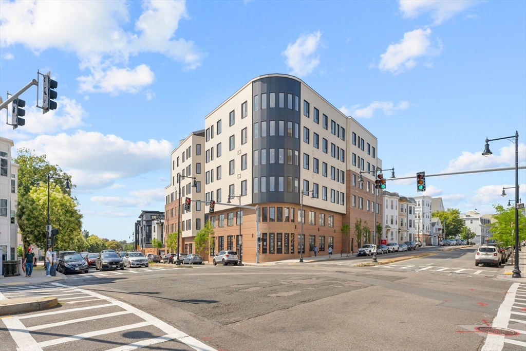 תמונה של הנכס: 267 Old Colony Avenue #C2, Boston