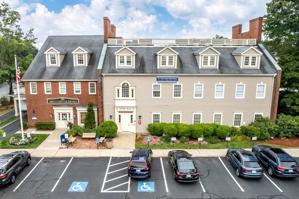 תמונה של הנכס: 161 S Main St #300, Middleton