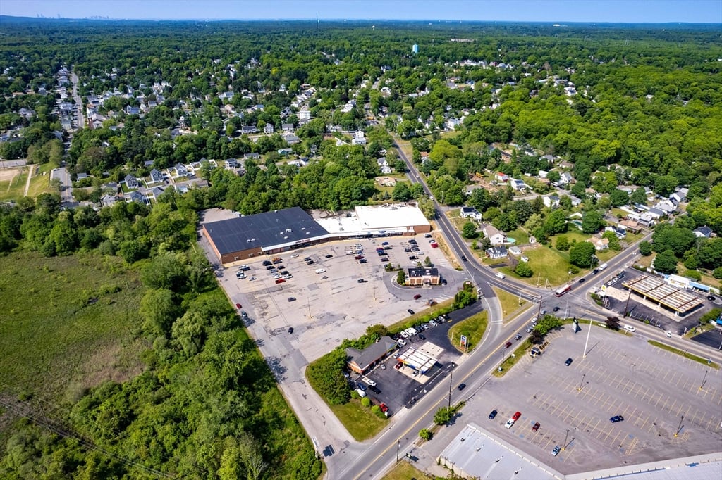 220 East Ashland Street, Brockton, MA 02302