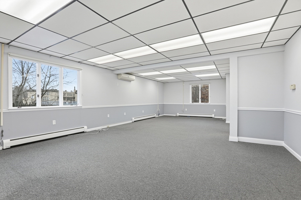 תמונה של הנכס: 105 Haverhill St #1, Methuen