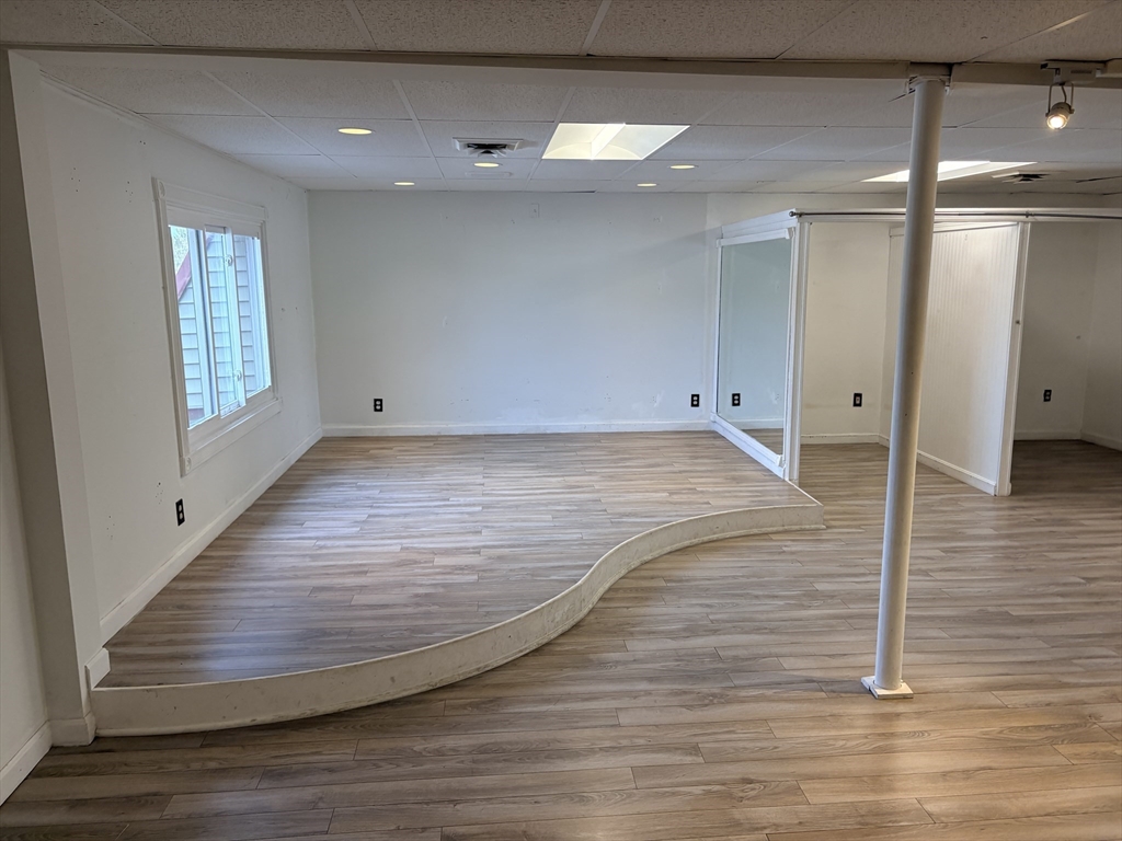 房源照片：1875 Main St, Tewksbury