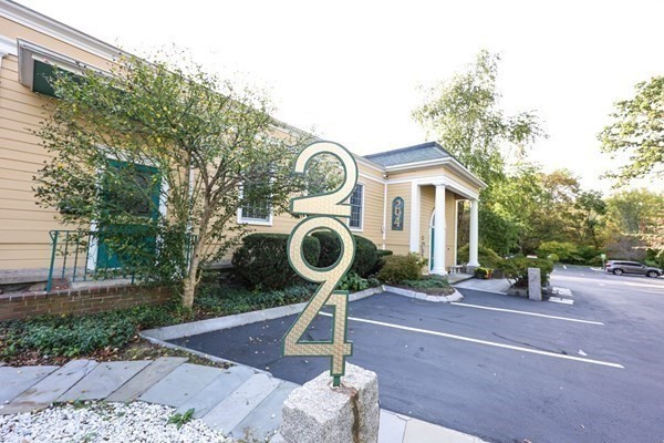 房源照片：294 Pleasant St #105, Stoughton