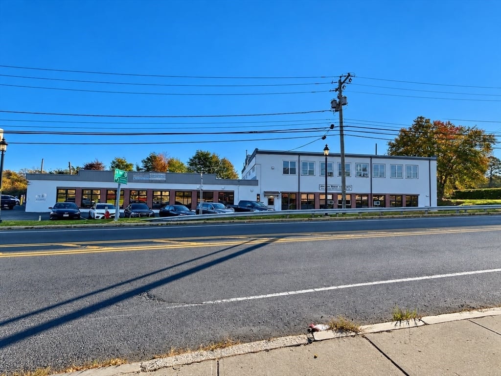תמונה של הנכס: 518 Pleasant St #12, Northampton