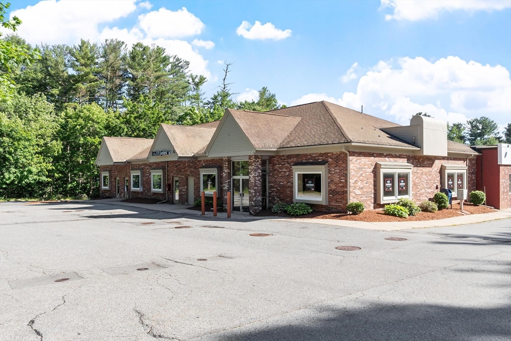 תמונה של הנכס: 223 Groton Road, Westford