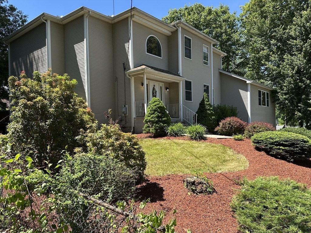 房源照片：136 Thompkins Avenue, East Longmeadow