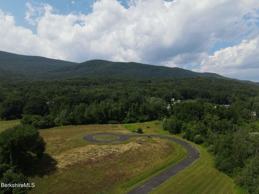 תמונה של הנכס: LOT 9 West Maple Street, Adams