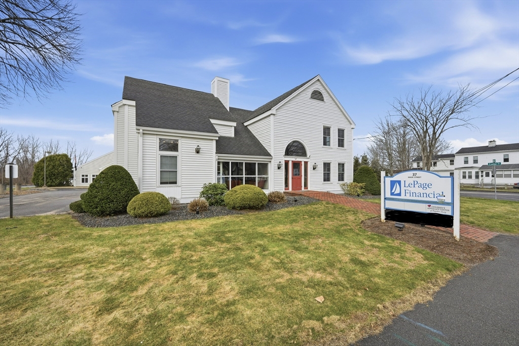 37 Main Street #E, Belchertown, MA 01007