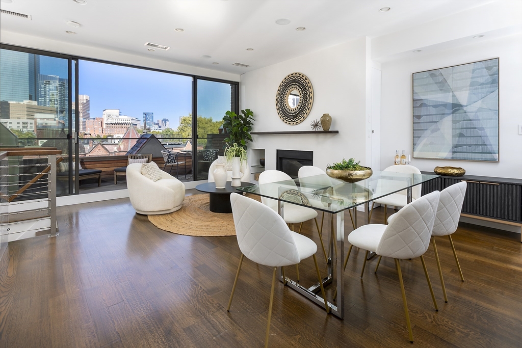 תמונה של הנכס: 234 W Newton #PH, Boston