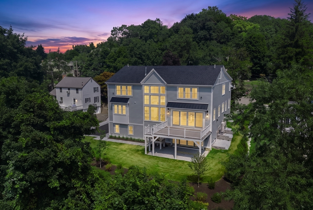 房源照片：320 Concord Avenue, Lexington