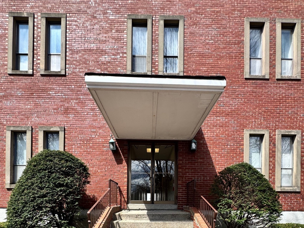 תמונה של הנכס: 140 Wood Rd, Braintree