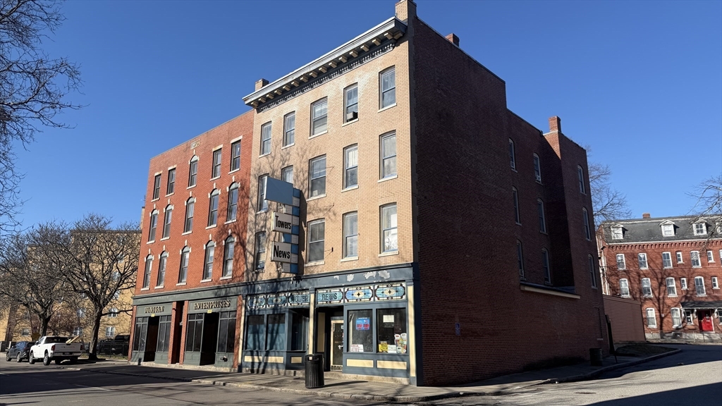 תמונה של הנכס: 101-107 Gorham Street, Lowell