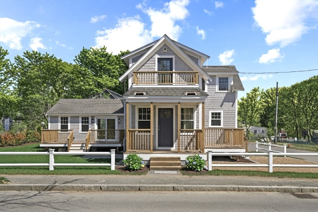 תמונה של הנכס: 33 Vineyard Ave, Oak Bluffs