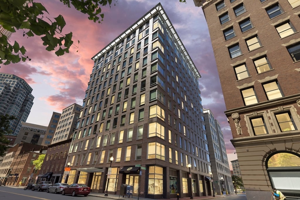 תמונה של הנכס: 80 Broad St. PARKING SPACE #6, Boston