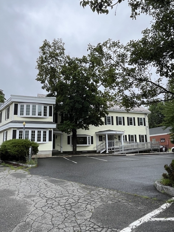 房源照片：22 Summer Street, Westborough