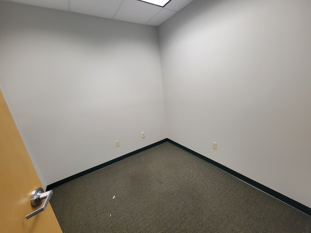 תמונה של הנכס: 515 Groton Road, Westford