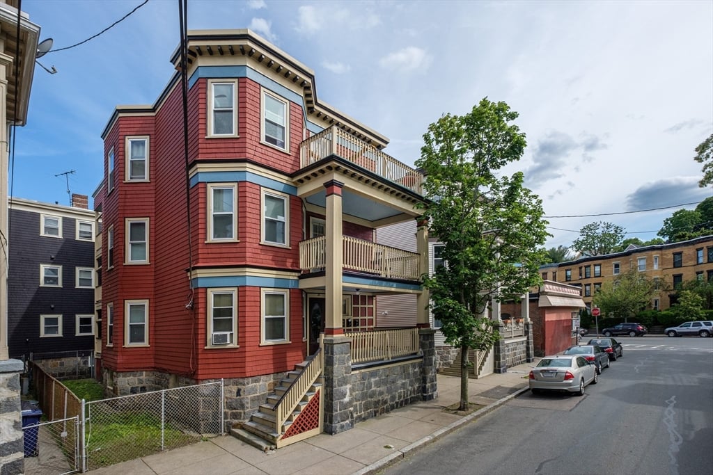 68 Bakersfield St, Boston