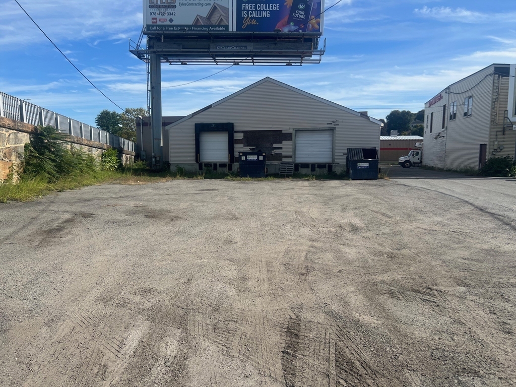 房源照片：85-87 Water St, Fitchburg