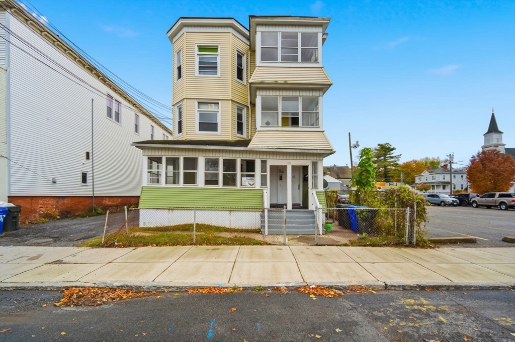 תמונה של הנכס: 201 Main St, Springfield