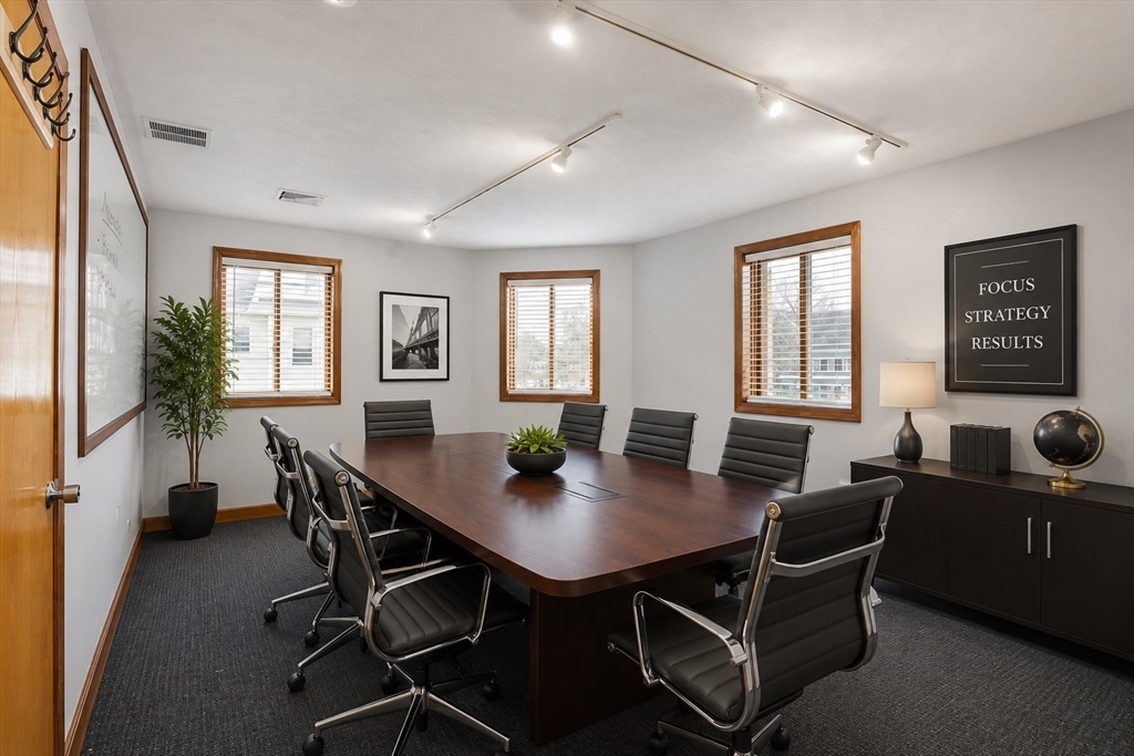 תמונה של הנכס: 143 Myrtle #2, Medford