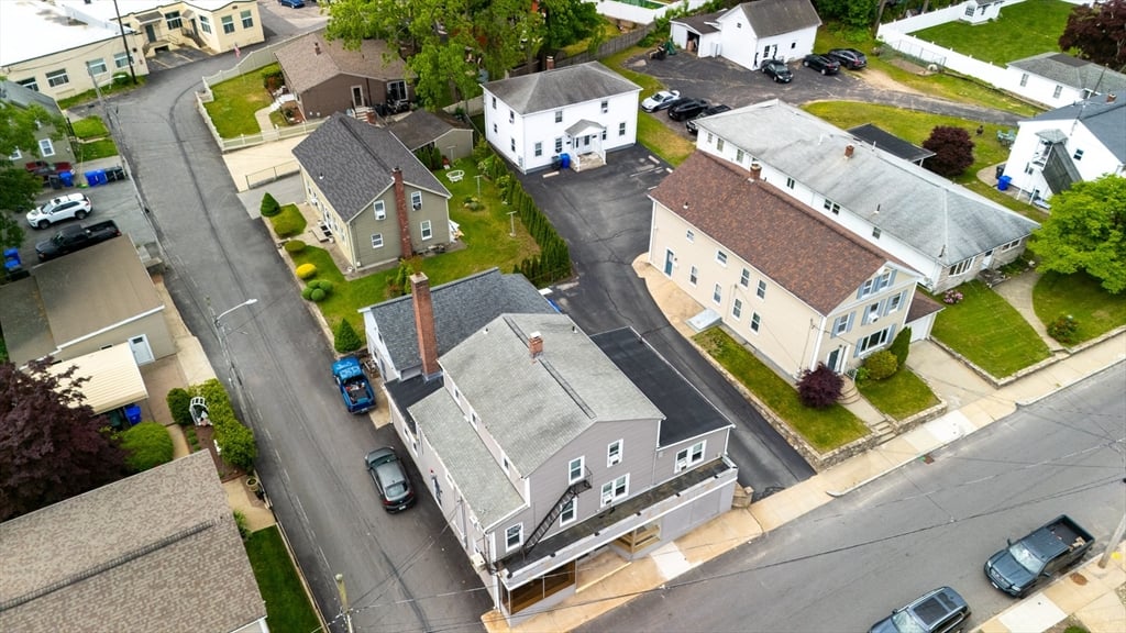 תמונה של הנכס: 21 25 27 Pike Street, West Warwick