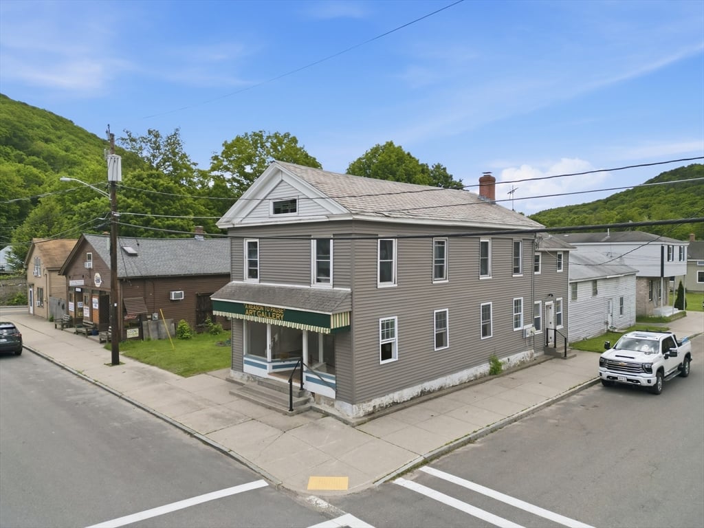 תמונה של הנכס: 27 Main St, Chester