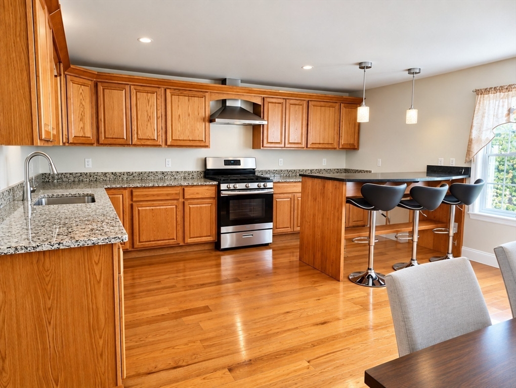 房源照片：3871 Mendon Rd, Cumberland