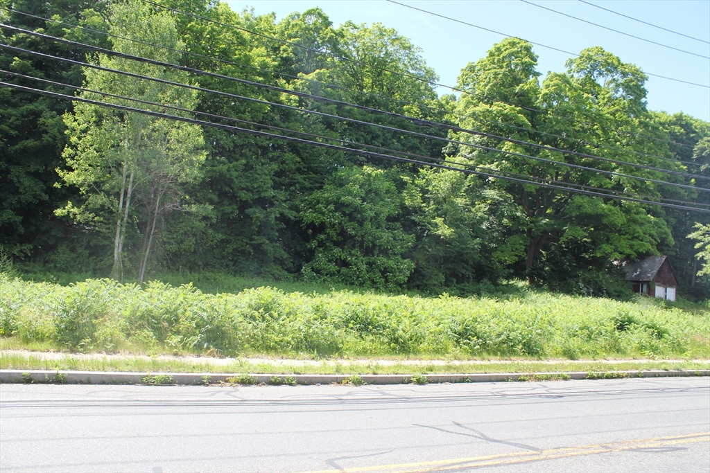 房源照片：Lot 4 South Westfield Street, Agawam