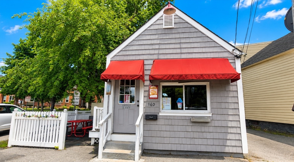 תמונה של הנכס: 160 Lynn Street, Peabody