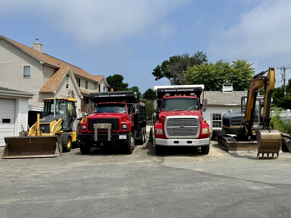 תמונה של הנכס: 318 Alden Rd, Fairhaven
