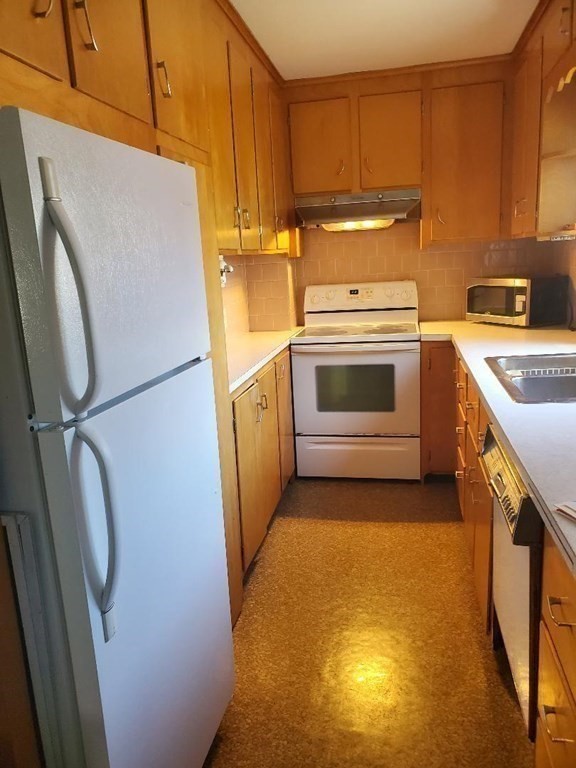 房源照片：547 ROBESON STREET #2, Fall River