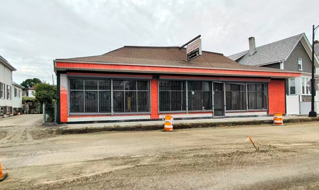 תמונה של הנכס: 206 County St, New Bedford