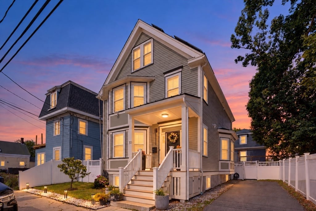 30 Port Norfolk St, Boston