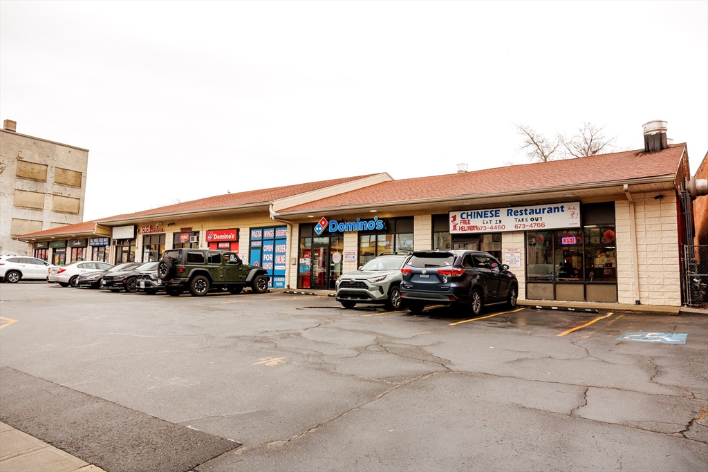 房源照片：406 South Main Street, Fall River