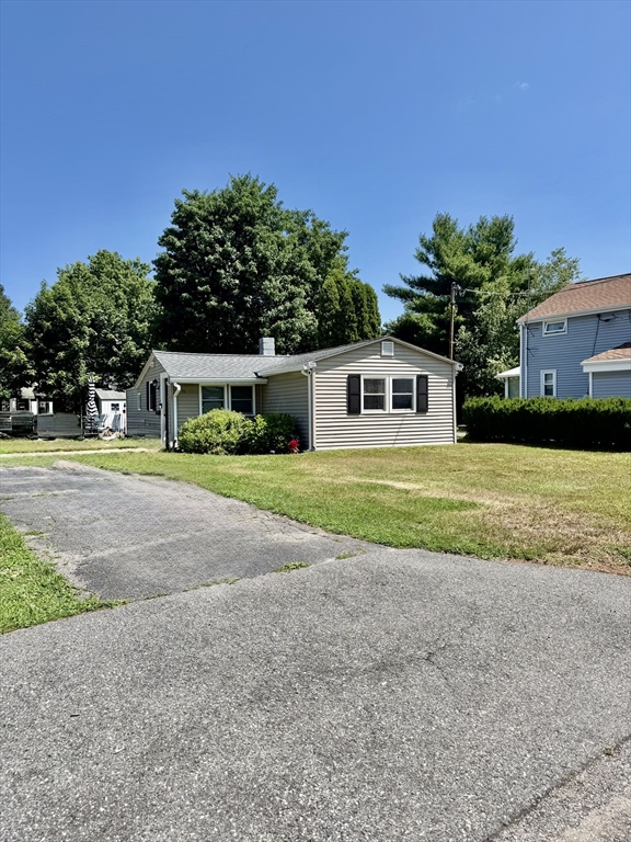 תמונה של הנכס: 76 Dickens Street, Attleboro