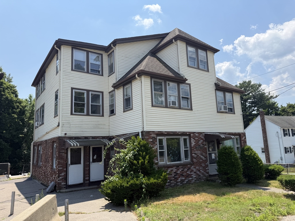 房源照片:1508 Central St, Stoughton