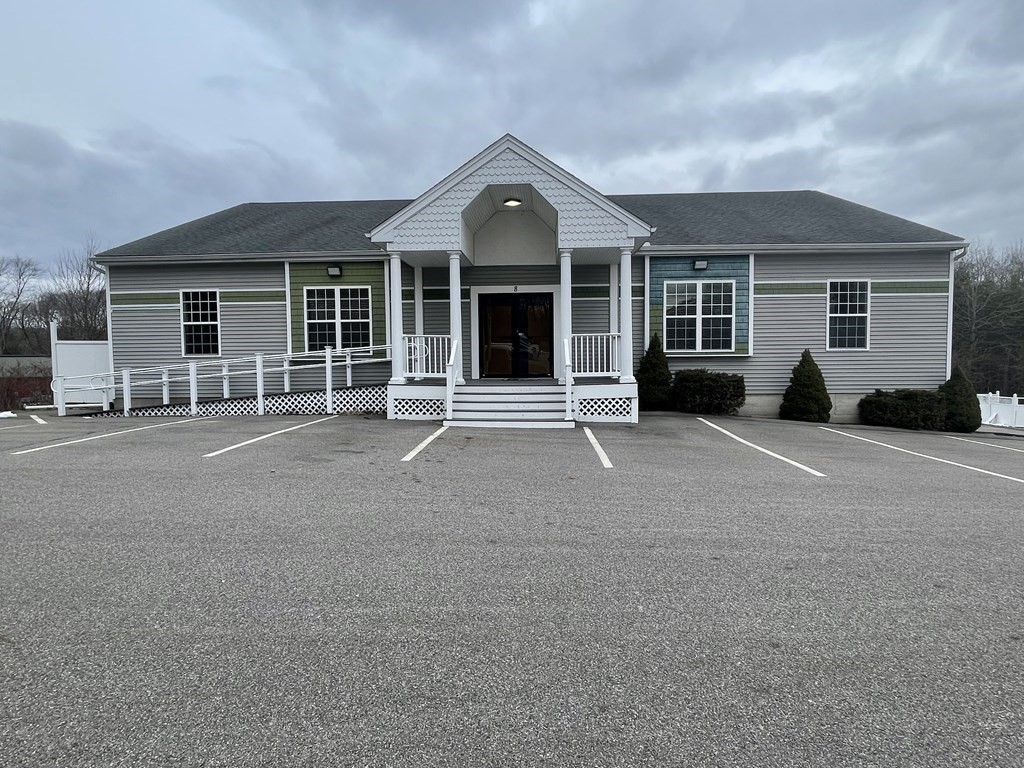 房源照片：8 Charlesview Rd, Hopedale