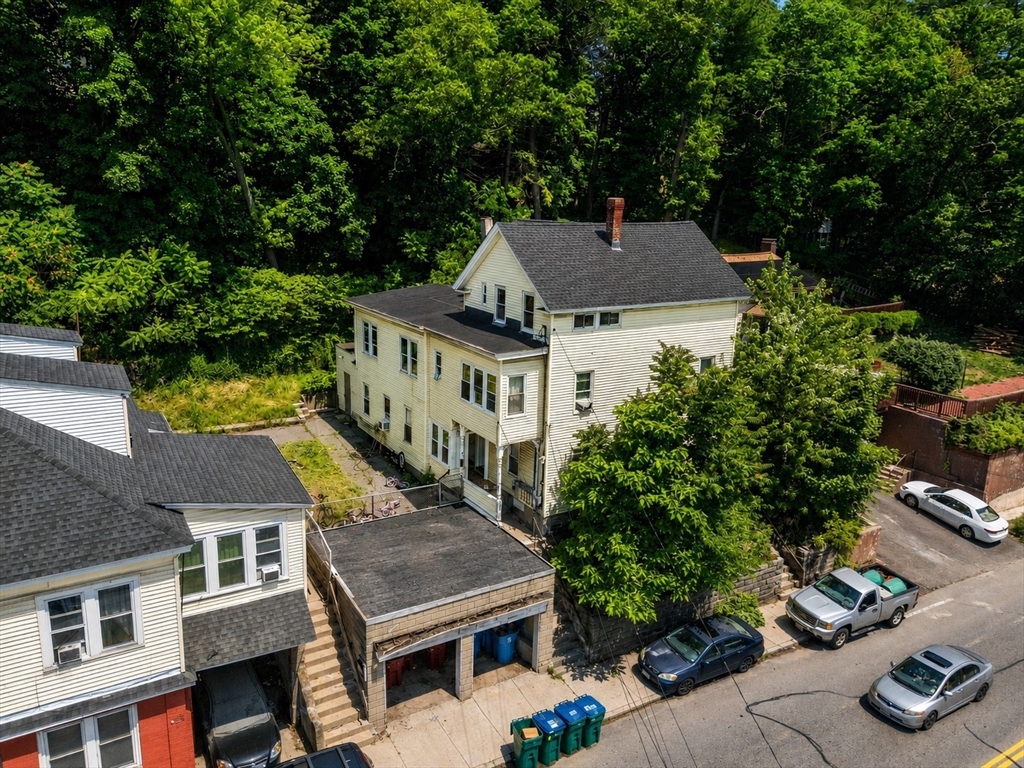 תמונה של הנכס: 316 Rogers St, Lowell