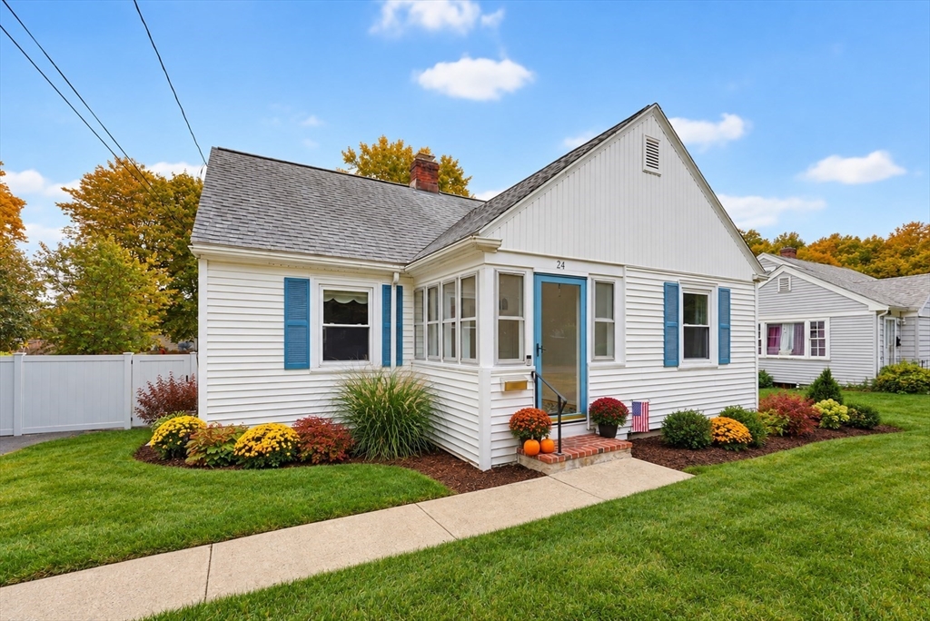 תמונה של הנכס: 24 Oak St, Medfield