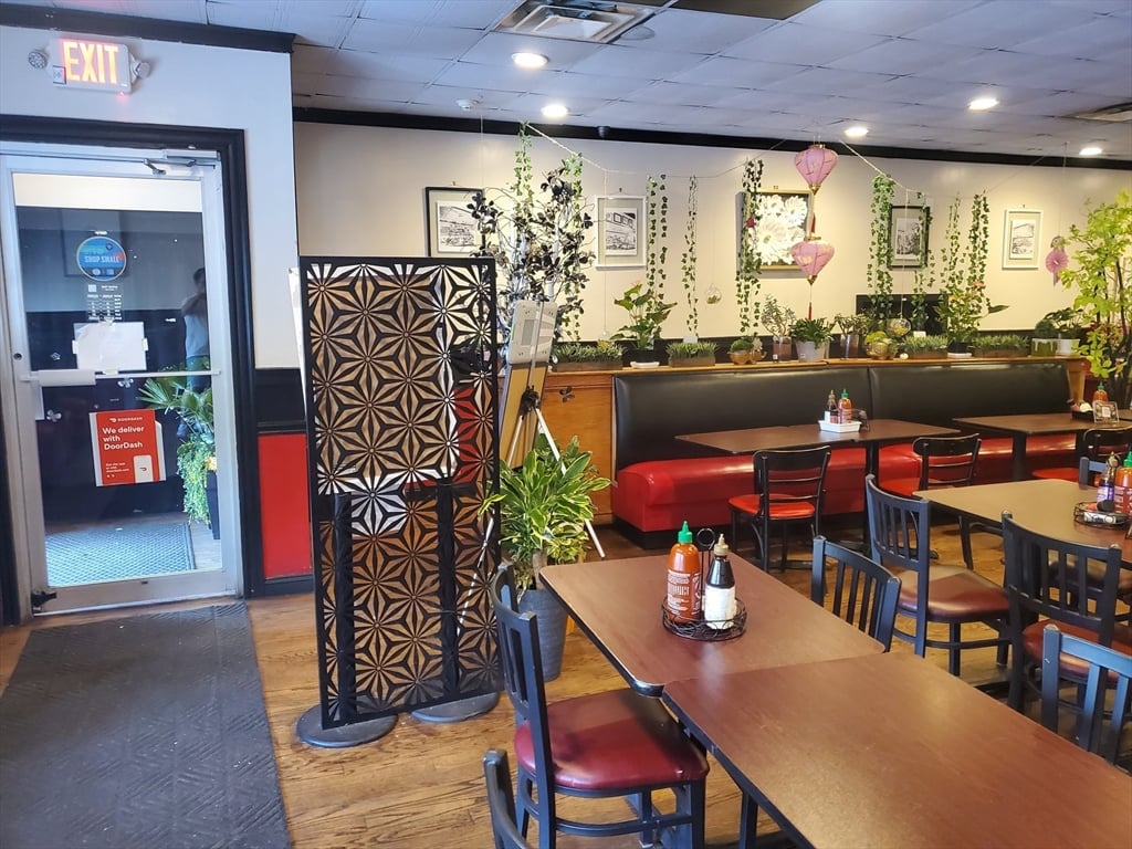 xxxx Merrimack St, Lowell, MA 01854