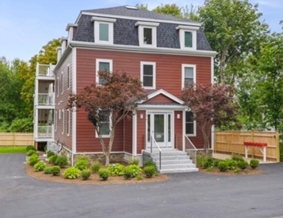 תמונה של הנכס: 56 Spring St #3, Cohasset