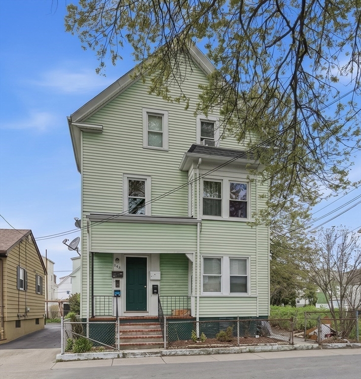 תמונה של הנכס: 143 Division St, New Bedford
